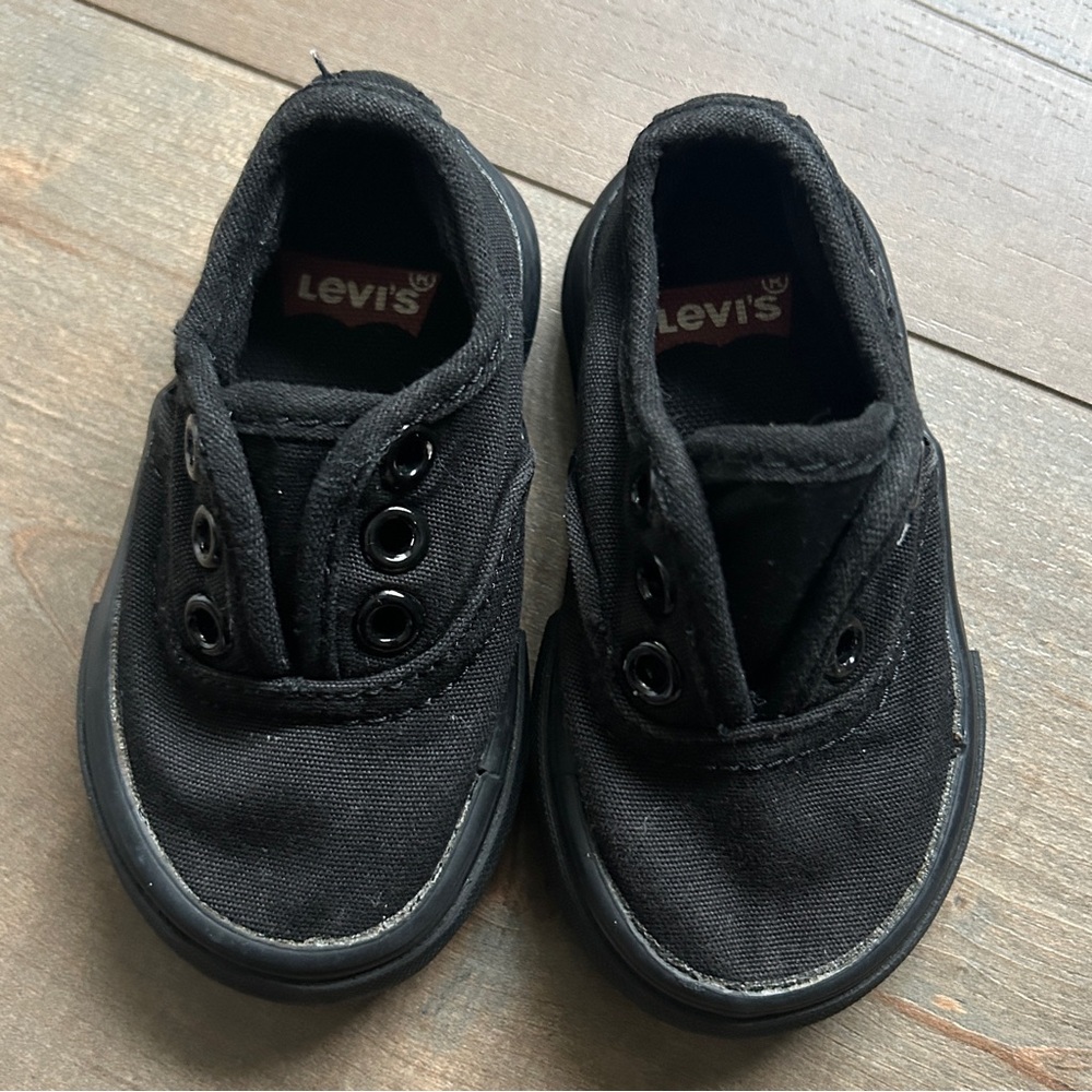 Levi's Kids Black Canvas Sneakers